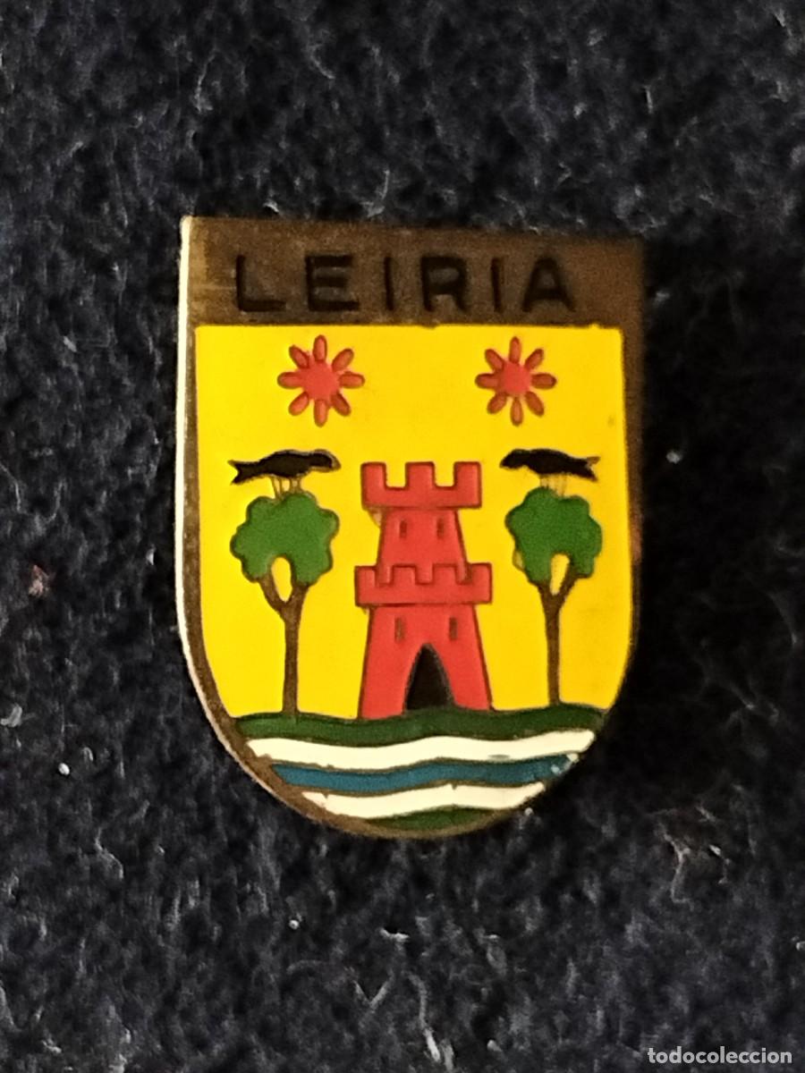 Pins de colecci&oacute;n: Pins - Badges diversos - Foto 21
