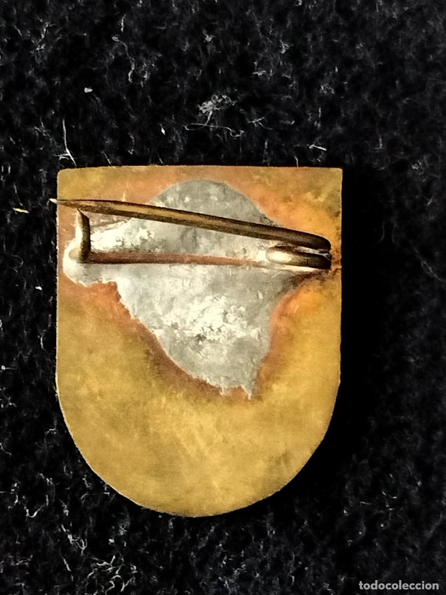 Pins de colecci&oacute;n: Pins - Badges diversos - Foto 24