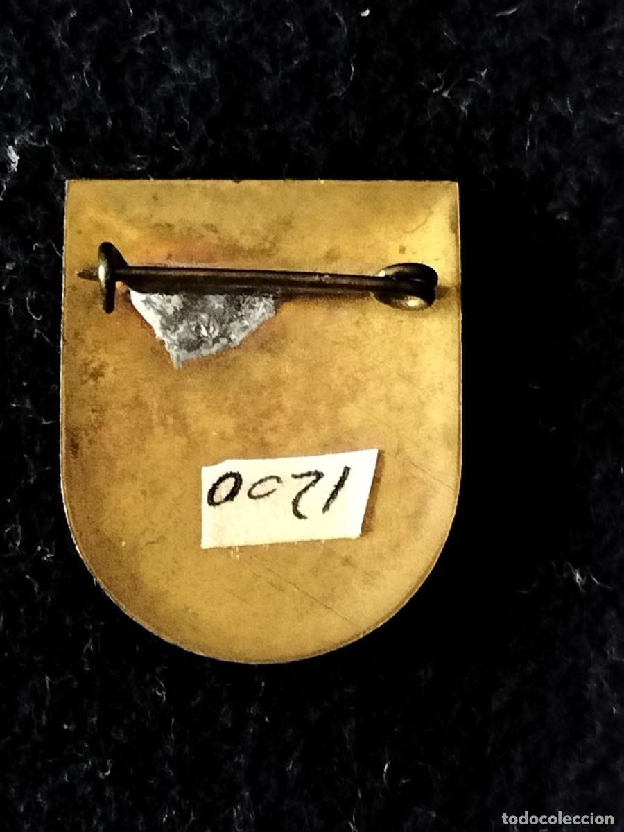 Pins de colecci&oacute;n: Pin / Badge diversos - Foto 24