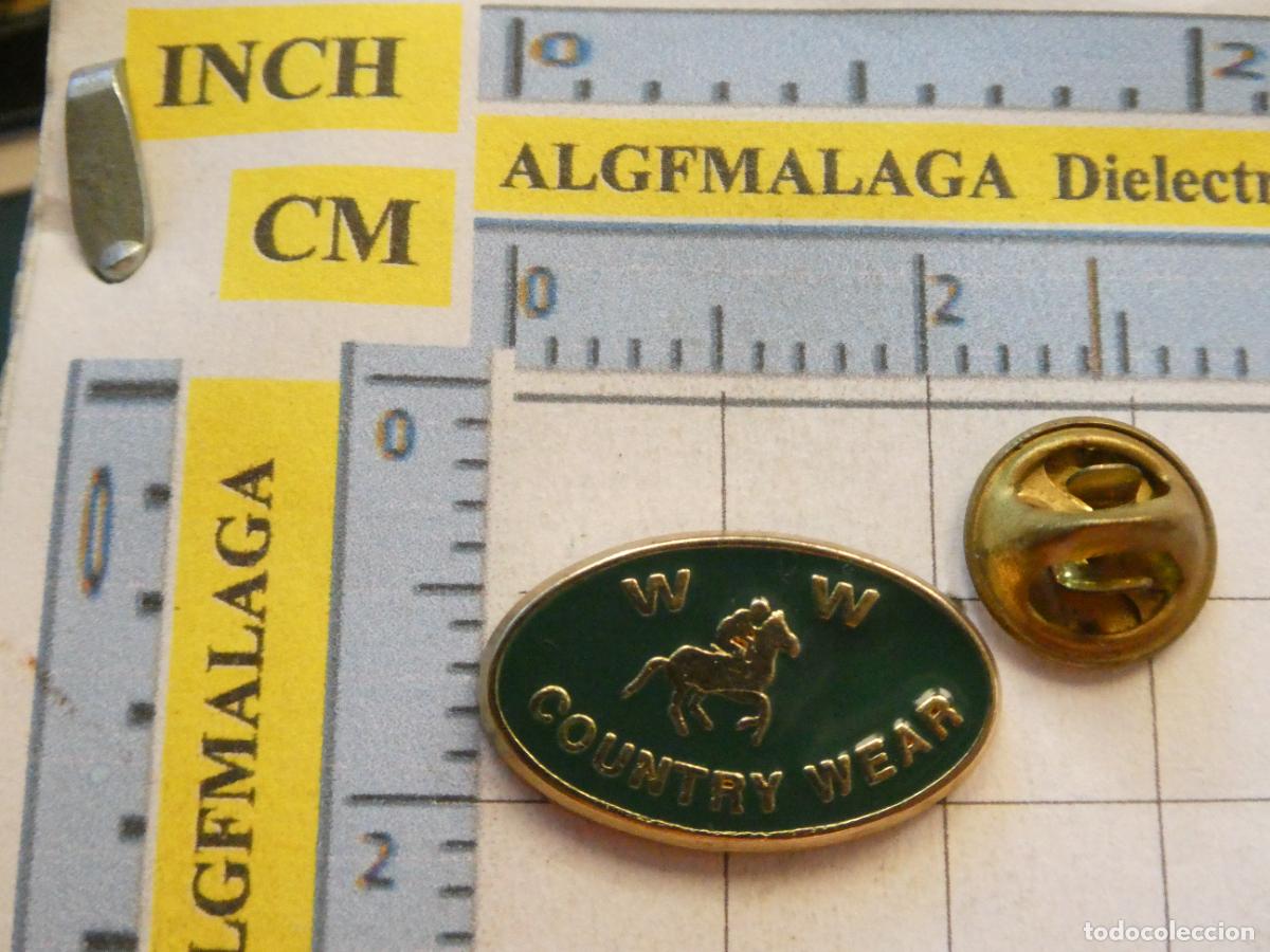 Pins e Spille di collezione: PIN DE MARCAS DE ROPA. VAQUEROS JEANS. WW COUNTRY WEAR COWBOY