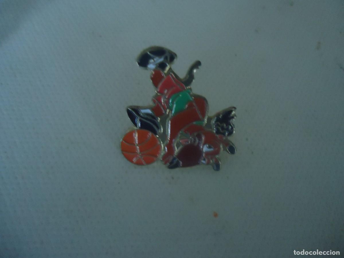 Sammlung von Pins: PIN DE JUGADOR DE BALONCESTO