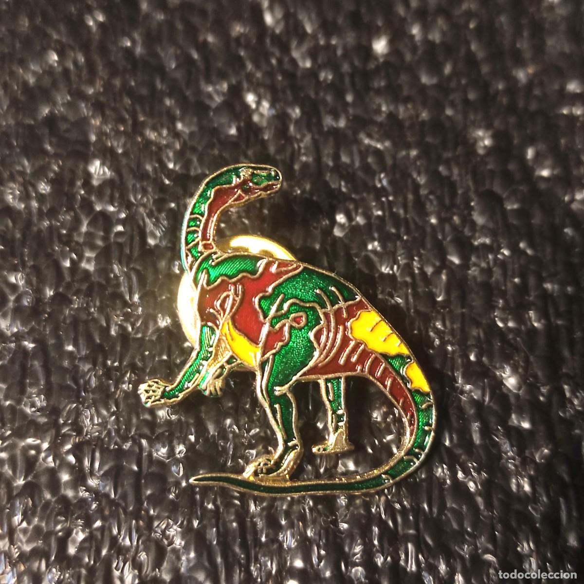 Pins de colecci&oacute;n: PINS . LOTE 13 PIN DINOSAURIOS ** PAP.6 ** AVELIN