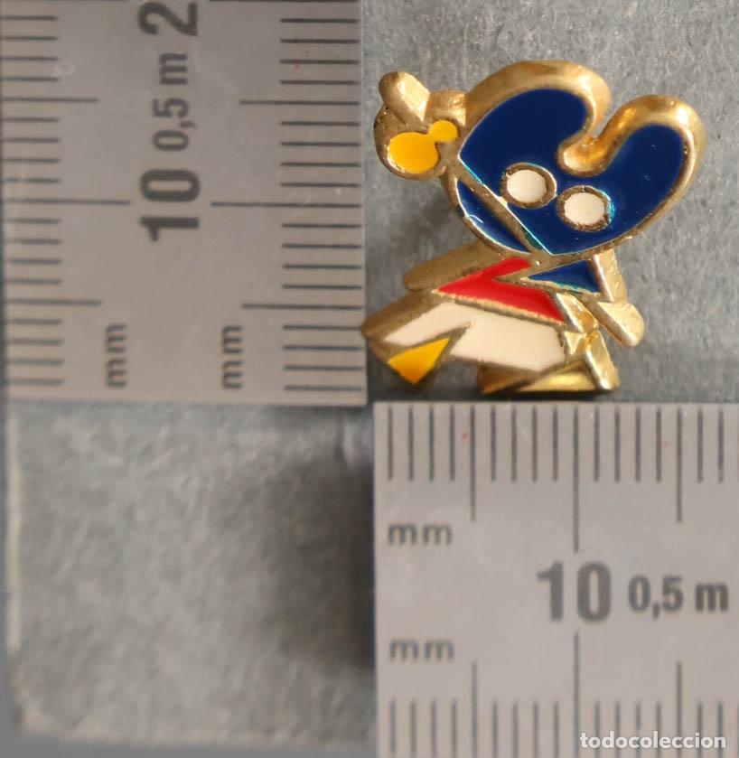 Pins de colecci&oacute;n: PIN. JACOBEO COMPOSTELANO - Foto 1