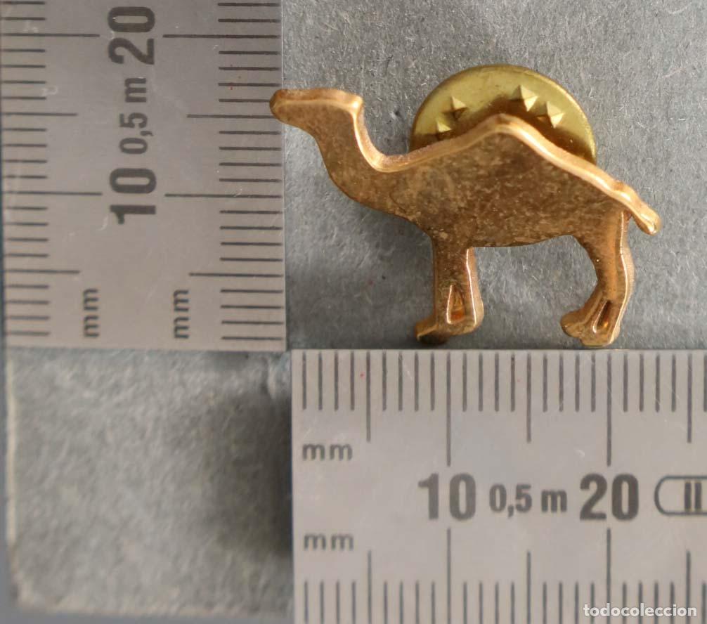 Pins de colecci&oacute;n: PIN. CAMEL TABACO FUMAR - Foto 1