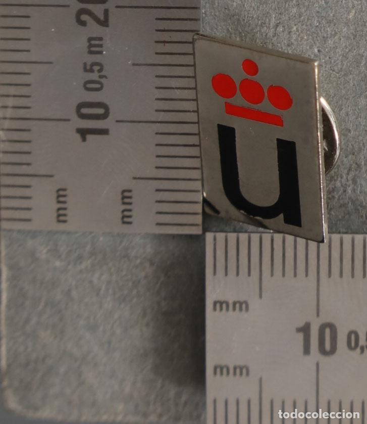 Sammlung von Pins: PIN. UNIVERSIDAD REY JUAN CARLOS