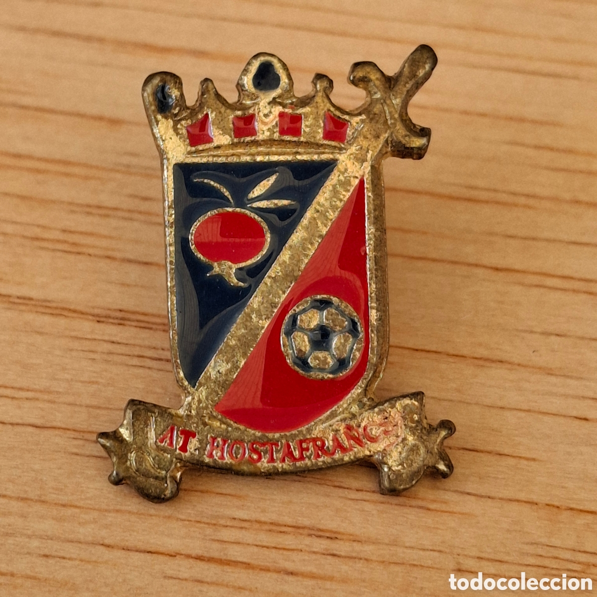 Pin's de collection: AT HOSTAFRANCS - FUTBOL DEPORTE - PIN ORIGINAL