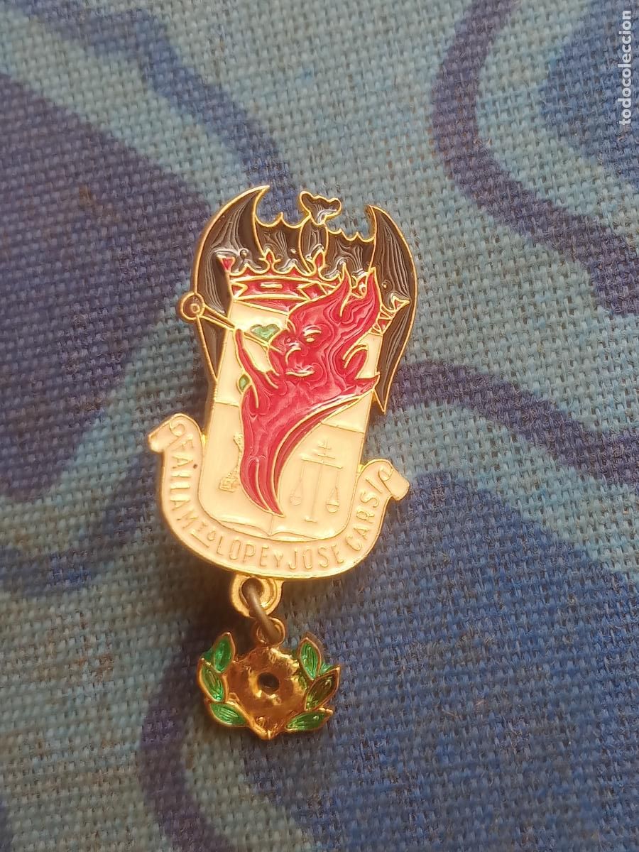 Pin's de collection: Fallas de Valencia. Insignia Falla Maestro Lope y Jos&eacute; Cars&iacute;