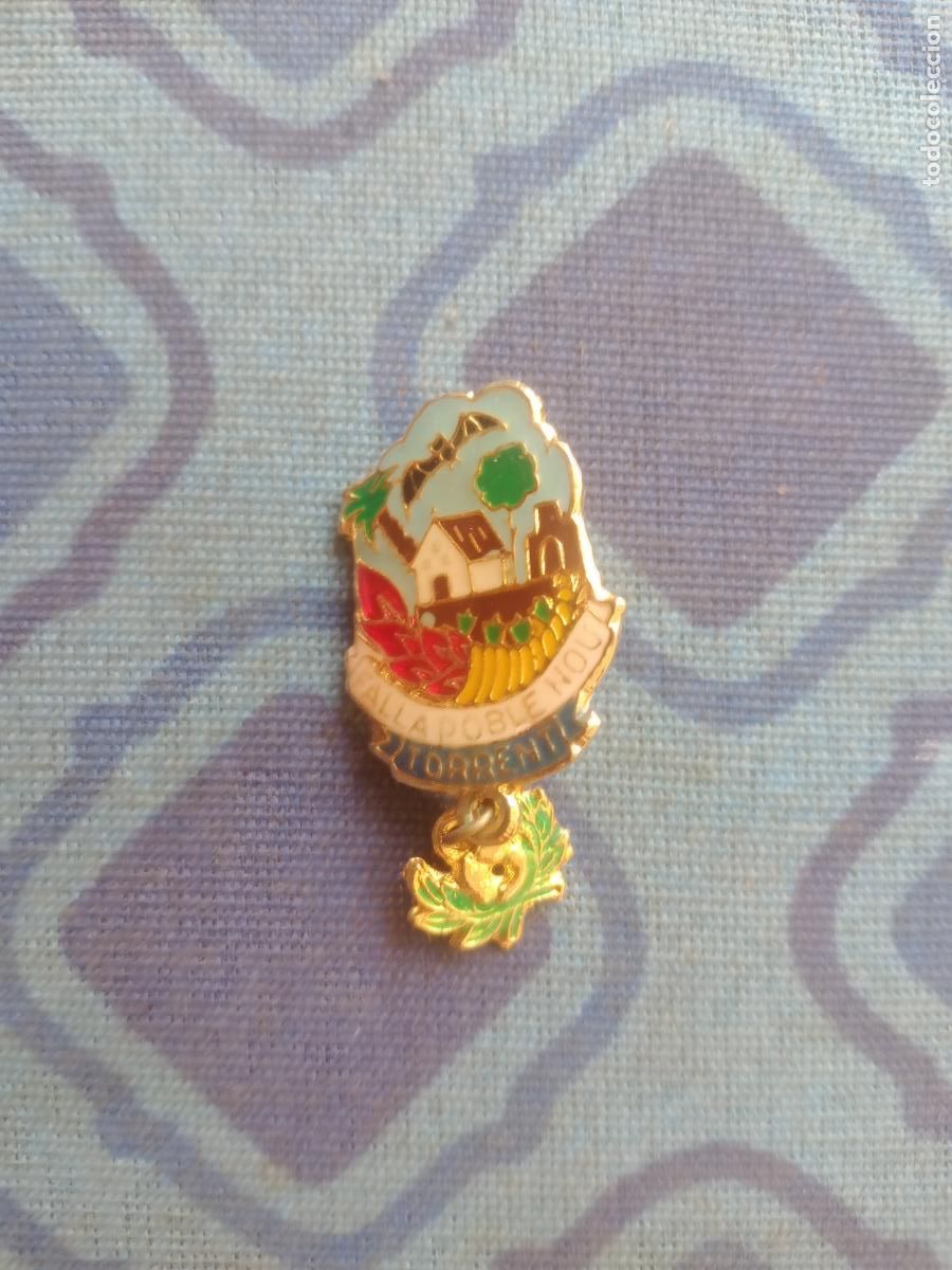Pins de colecci&oacute;n: Fallas de Valencia. Insignia Falla Poble Nou, Torrent