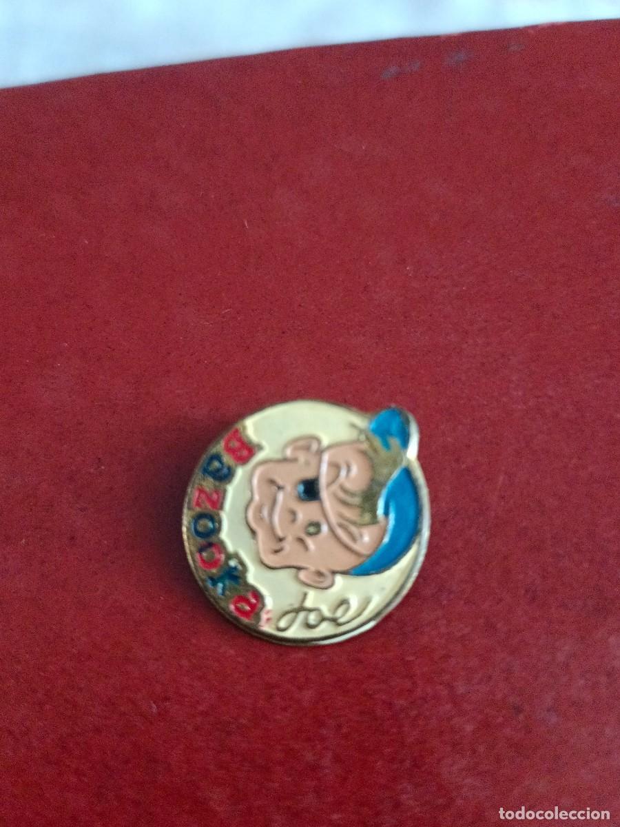 Pins de colecci&oacute;n: Antiguo pin chicle Bazooka - Foto 2