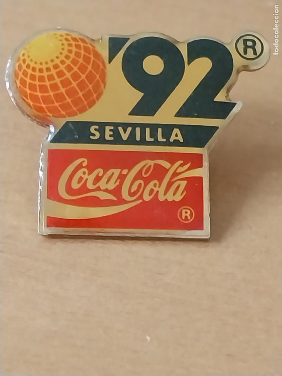 Pins de colecci&oacute;n: COCA COLA EXPOSICION SEVILLA 92 PIN PINCHO GOTA A&Ntilde;OS 90 2,5CMS ALTO