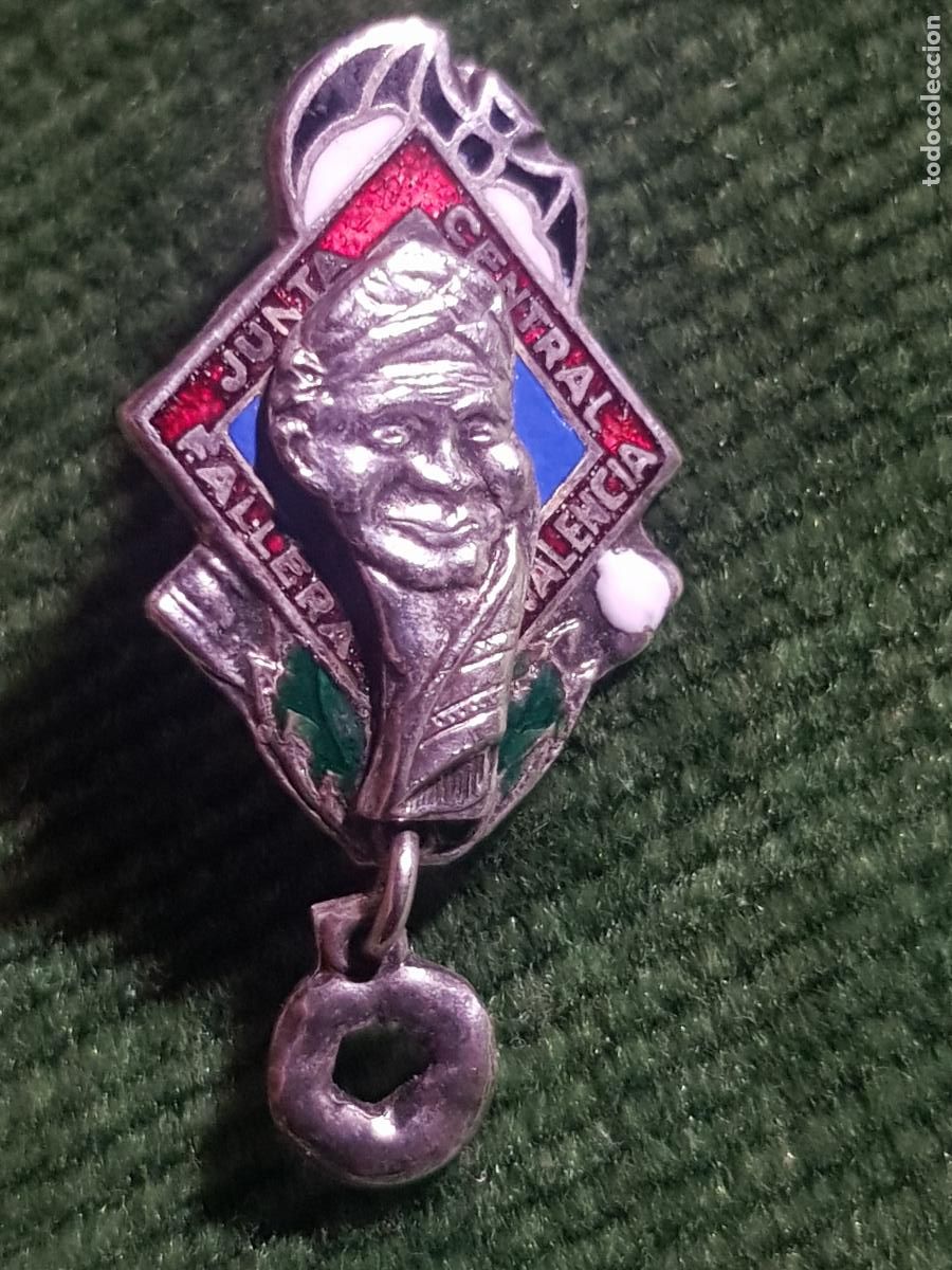Pins e Spille di collezione: VALENCIA LAS FALLAS EN INGSIGNIAS DE BROCHE DE AGUJA