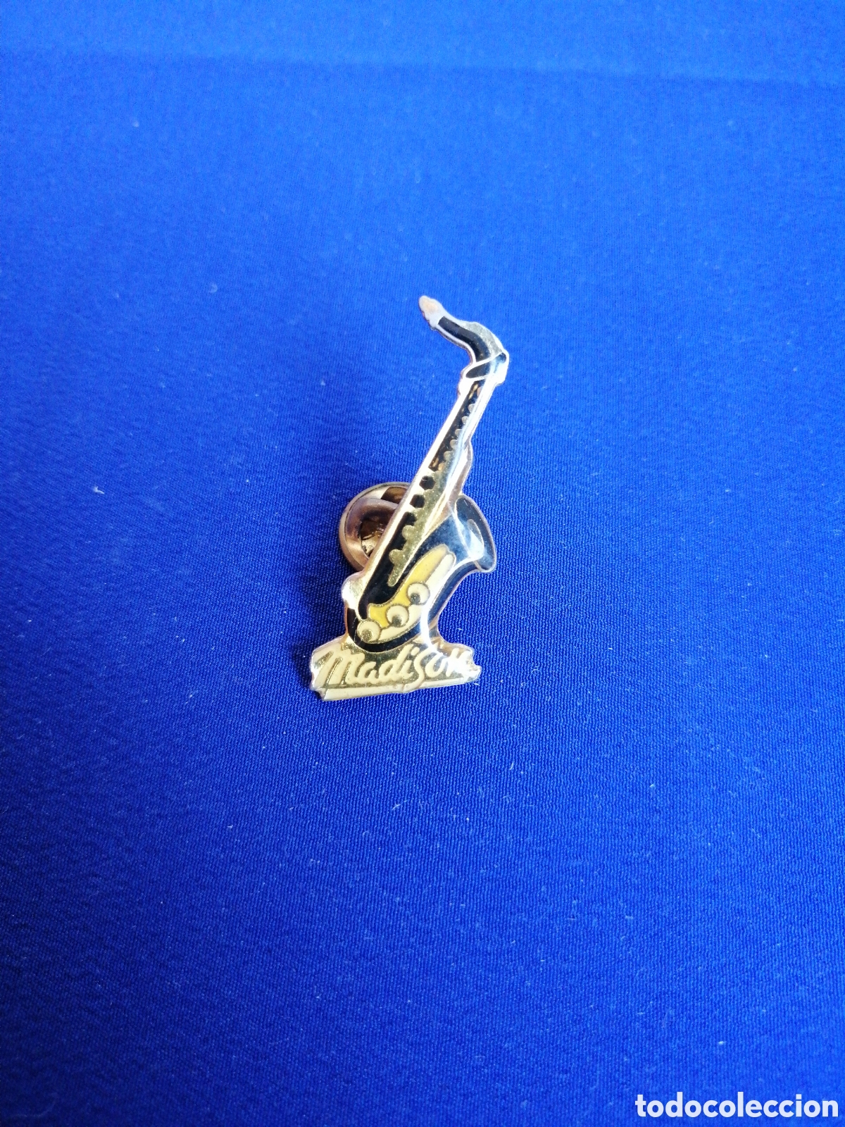 Pins de colecci&oacute;n: MADISON SAXOFON - PIN - Foto 1