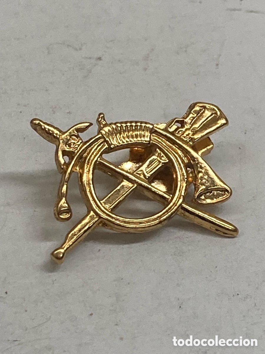 Pins de colecci&oacute;n: Antiguo emblema de cuello, INFANTER&Iacute;A. Guarnicioner&iacute;a militar a&ntilde;os 70 /PIN21