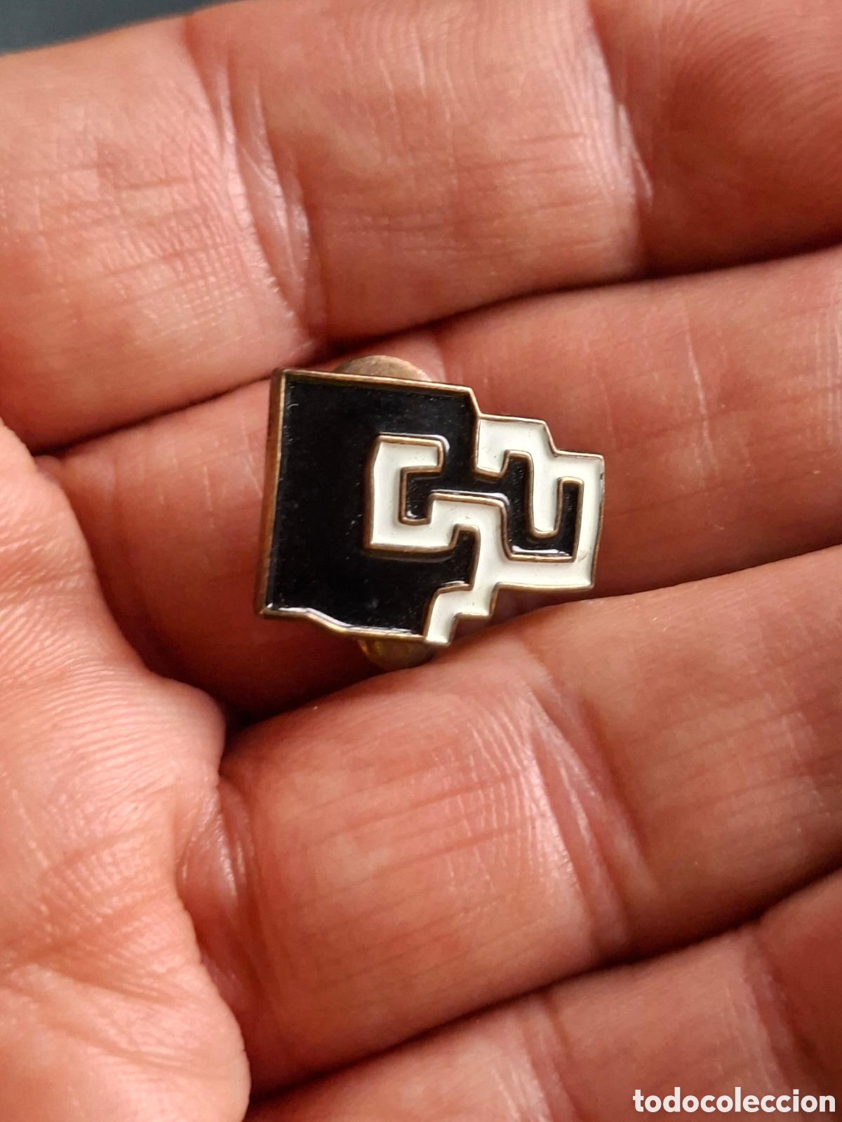 Pins de colecci&oacute;n: Pin solapa Chillida-Leku