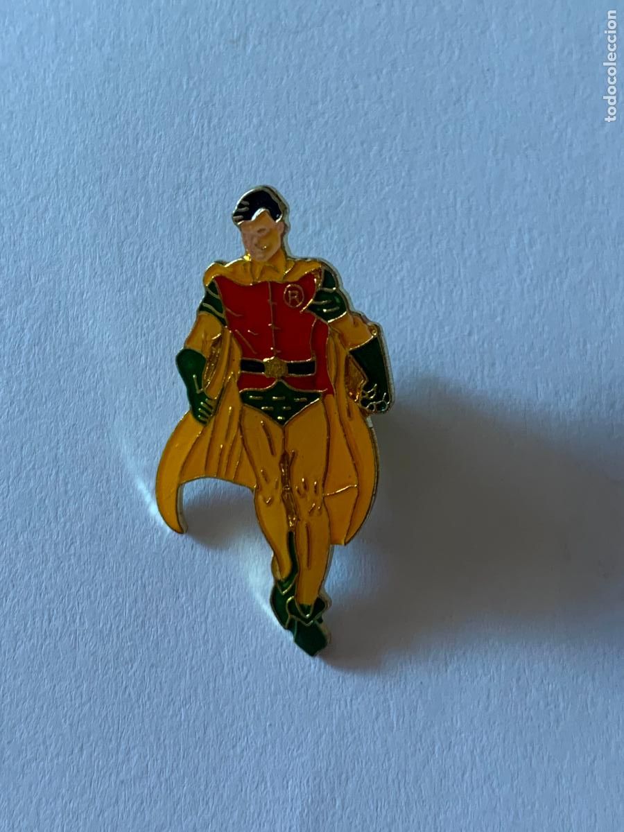 Pins de colecci&oacute;n: PIN SUPERHEROE ROBIN COMIC-SERIE BATMAN - Foto 1