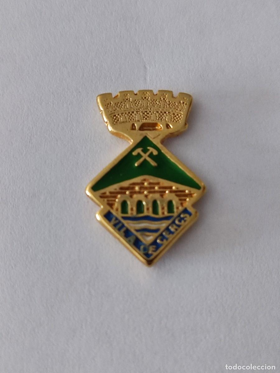 Pins de colecci&oacute;n: PIN ESCUDO HERALDICO DE CERCS (BARCELONA)