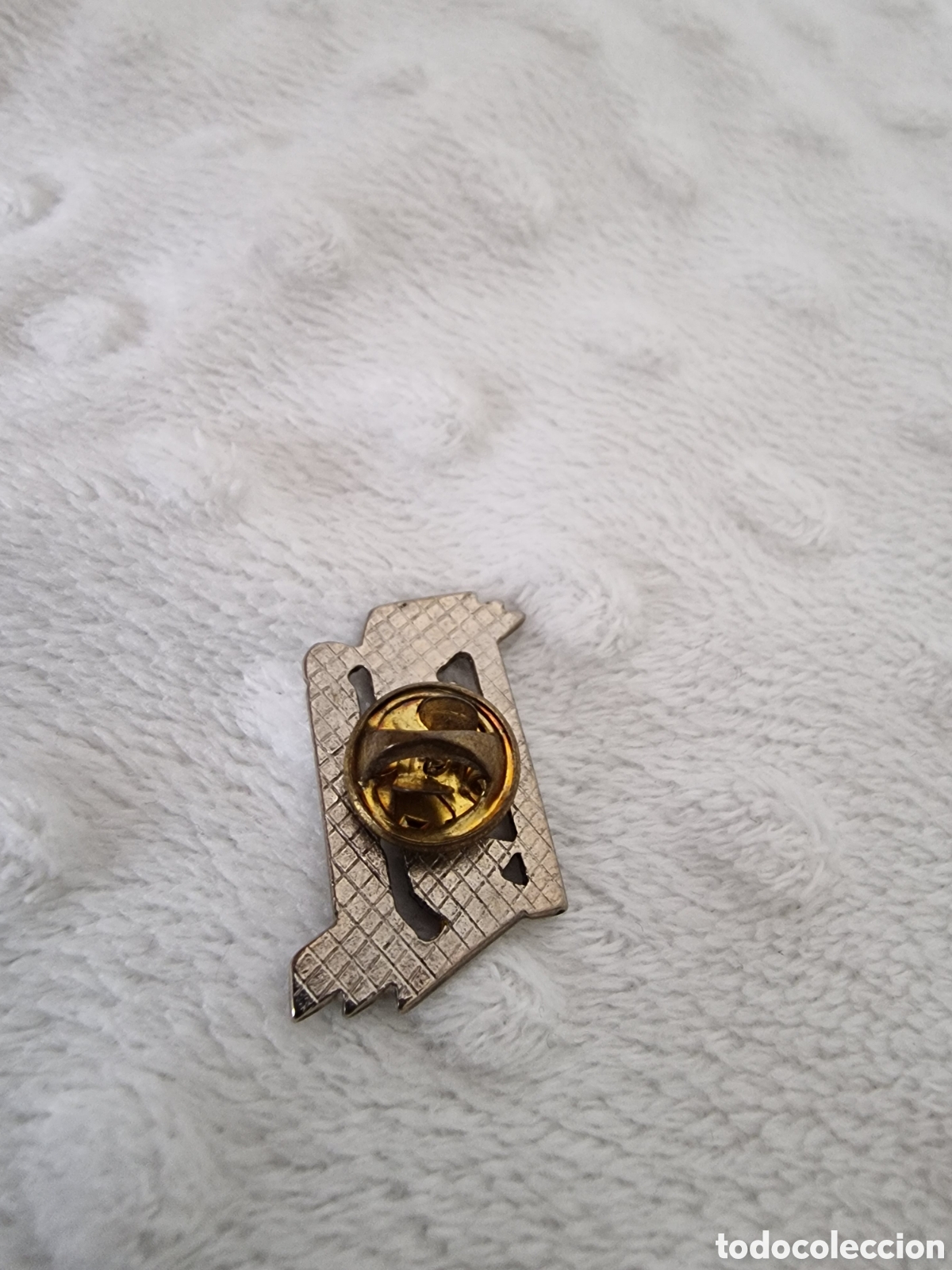Pins de colecci&oacute;n: Pin discoteca megatron mataro - Foto 3