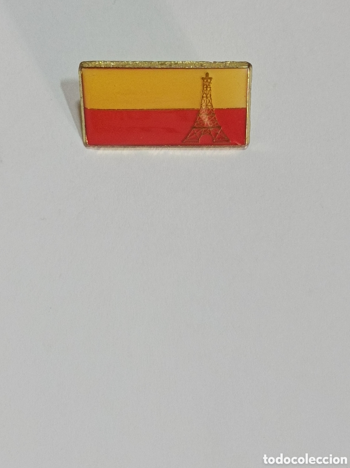 Pins de colecci&oacute;n: PIN TORRE EIFFEL. CON BANDERA. - Foto 1