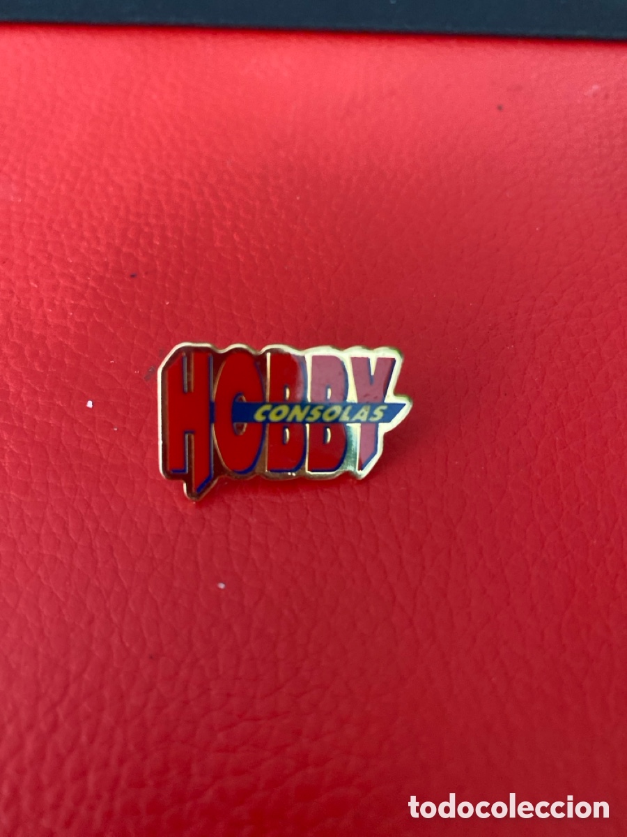 Pins de colecci&oacute;n: Pin chapa Hobby consolas - Foto 1