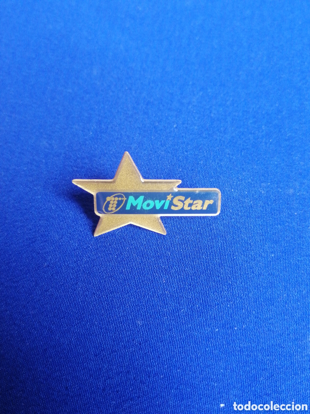 Pins de colecci&oacute;n: MOVIESTAR TELEFON&Iacute;CA PIN - Foto 1
