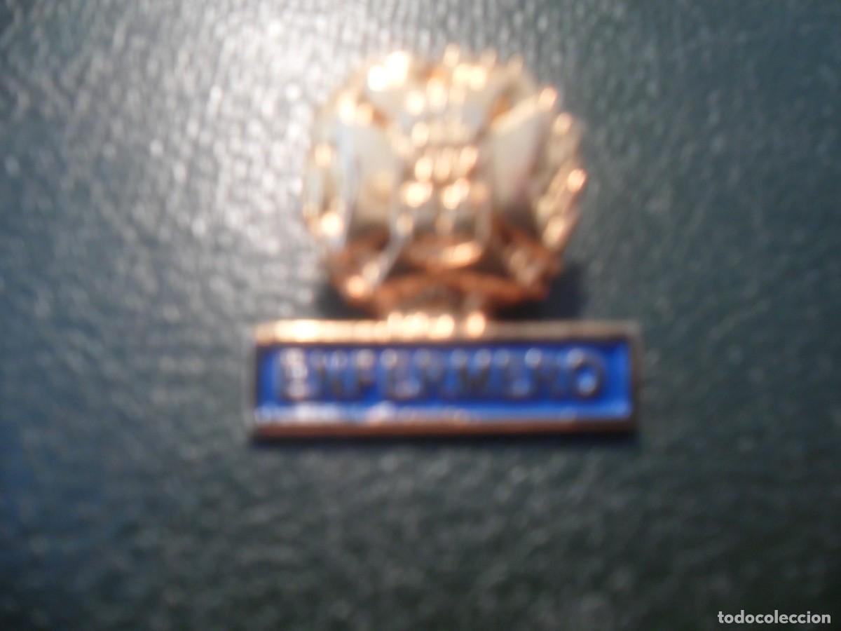 Pins de colecci&oacute;n: BONITO PIN ENFERMERO - Foto 1