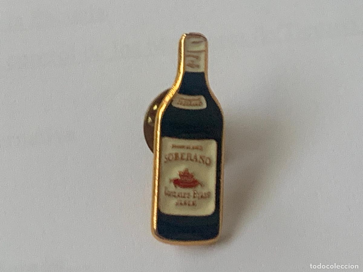 Pins de colecci&oacute;n: PIN LICOR BRANDY SOBERANO - Foto 1