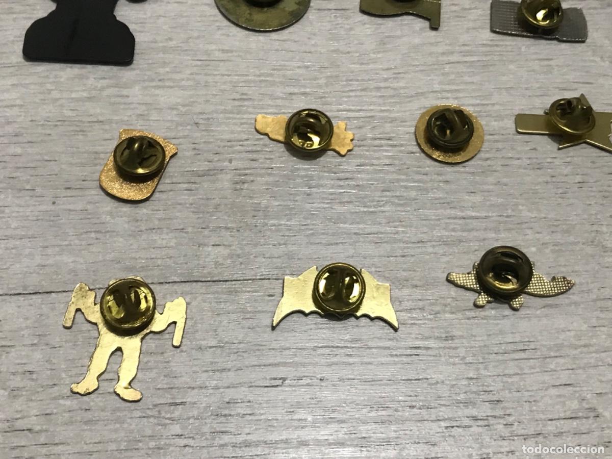 Pins de colecci&oacute;n: Lote de 22 pines variados - Foto 28