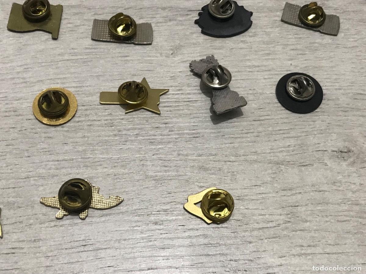 Pins de colecci&oacute;n: Lote de 22 pines variados - Foto 29