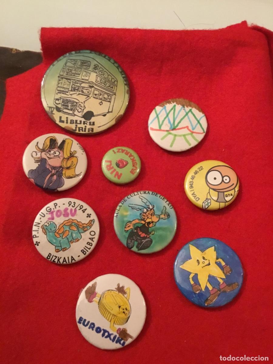 Pins de colecci&oacute;n: Lote chapas pins euskera - Foto 1
