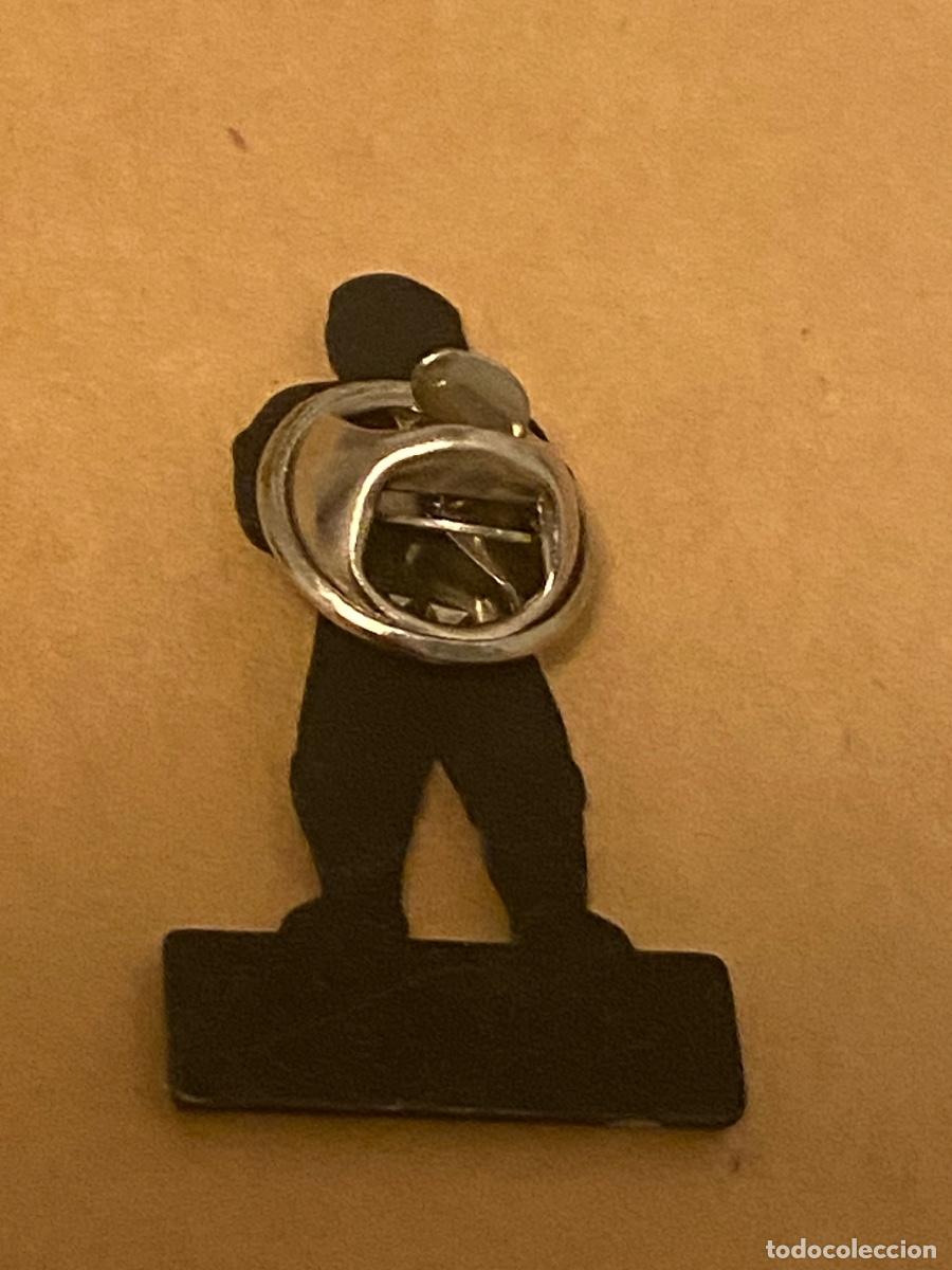 Pins de colecci&oacute;n: PIN CASTELLERS DE BARCELONA - Foto 2