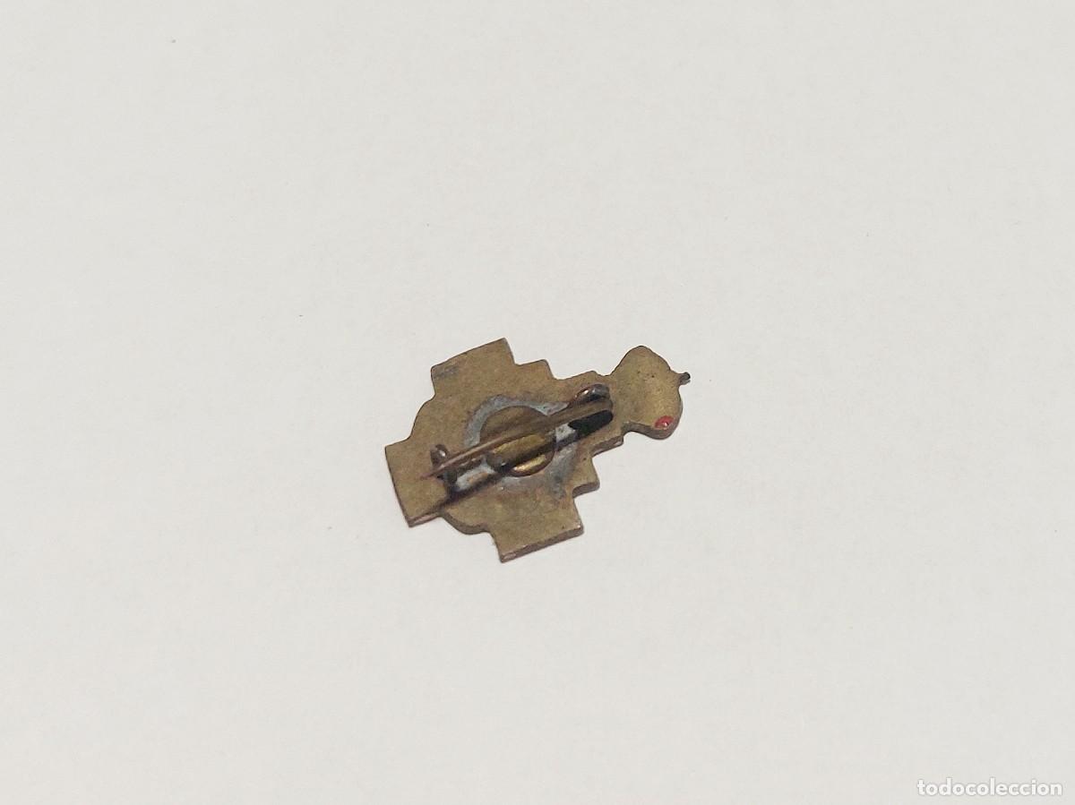 Pins de colecci&oacute;n: Antigua insignia IHS - Foto 2