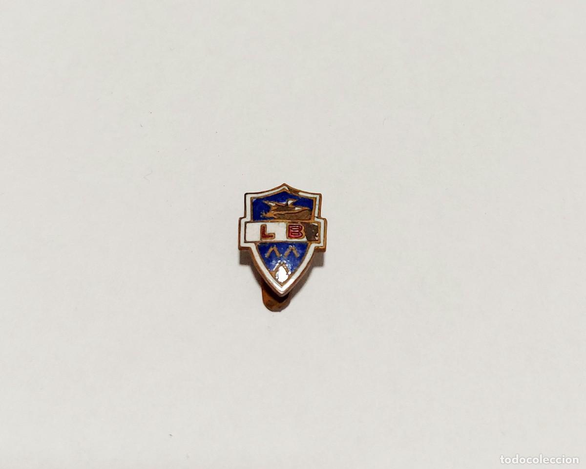 Pins de colecci&oacute;n: Antigua insignia esmaltada LB - Foto 1