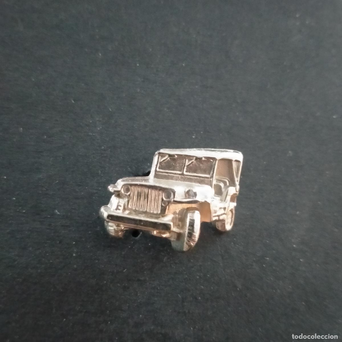 Pins de colecci&oacute;n: pin jeep willys plateado - Foto 1