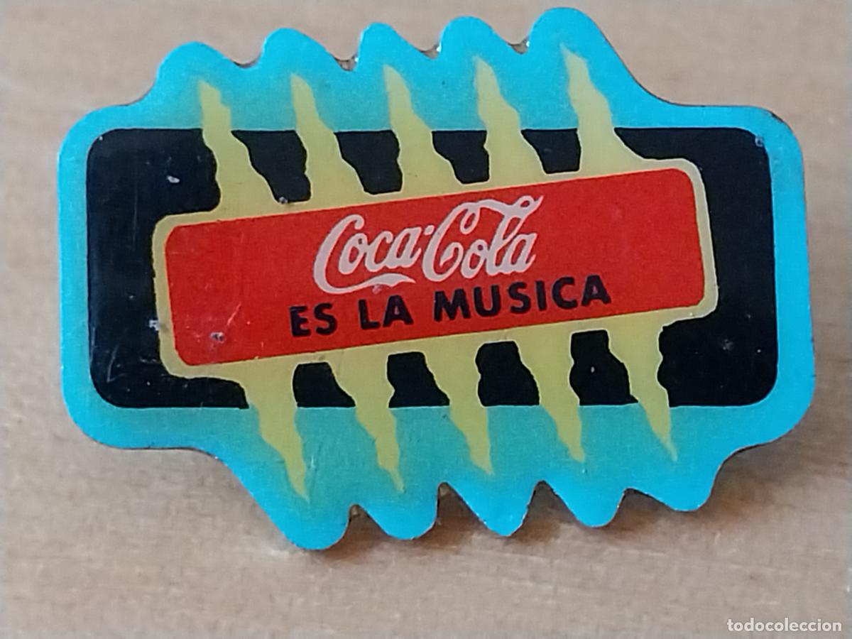 Pins de colecci&oacute;n: COCA COLA ES LA M&Uacute;SICA PIN PINCHO GOTA 2.47CMS LARGO