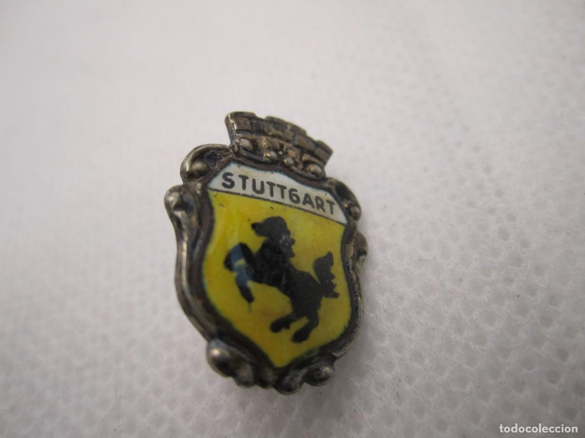 Pins de colecci&oacute;n: pin insignia stuttgart germany - Foto 1