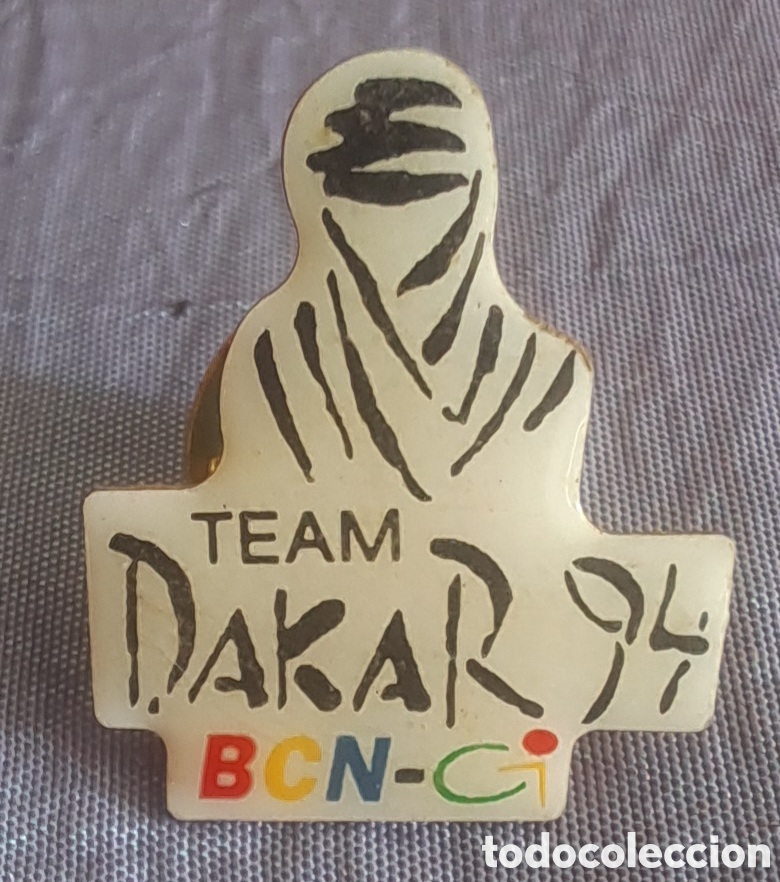 Pins de colecci&oacute;n: PIN TEAM DAKAR 94 BCN-C - Foto 1