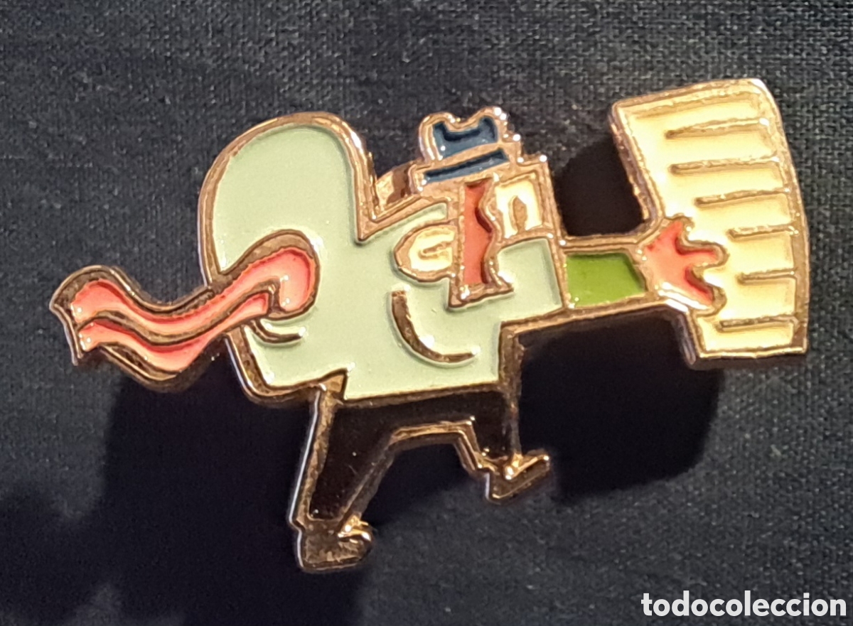 Pins de colecci&oacute;n: PIN JAVIER MARISCAL C&Iacute;RCULO DE LECTORES - Foto 1