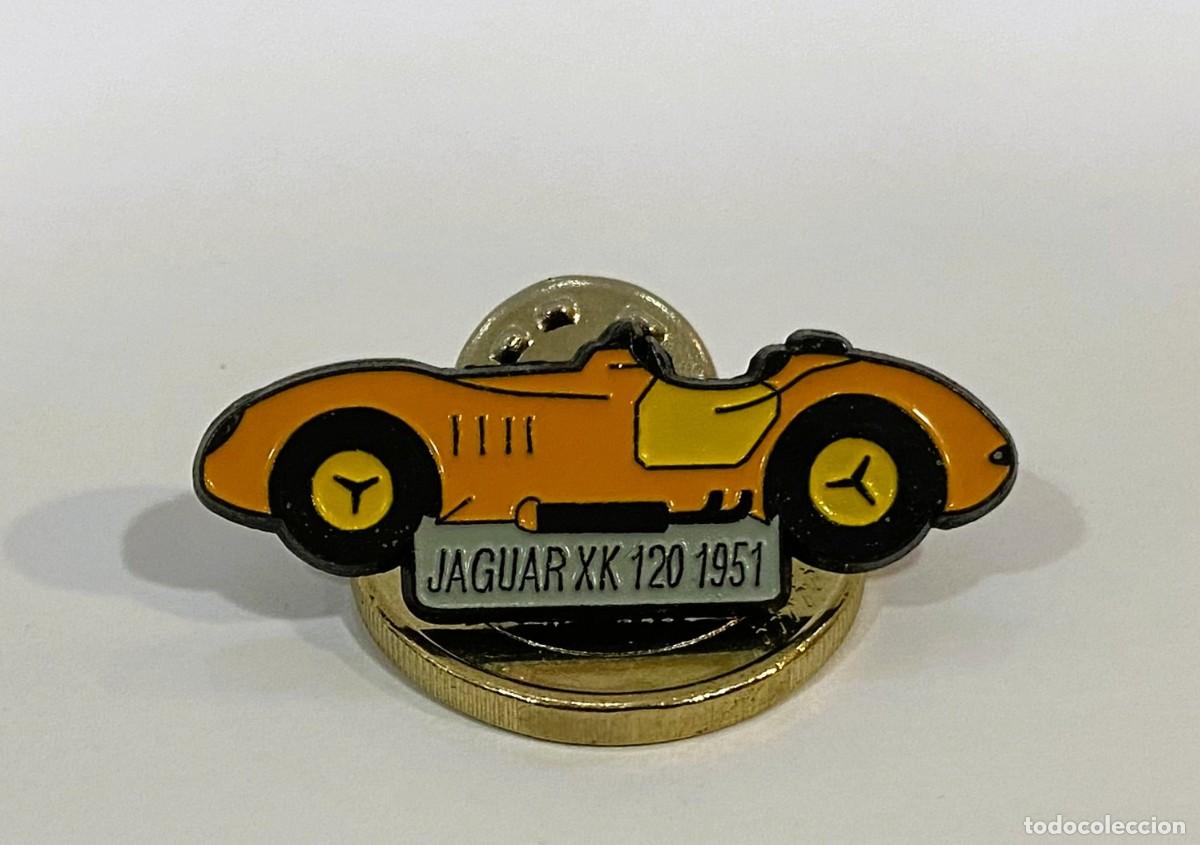 Pins de colecci&oacute;n: PIN COCHE CL&Aacute;SICO JAGUAR XK 120 COLOR NARANJA (1951)