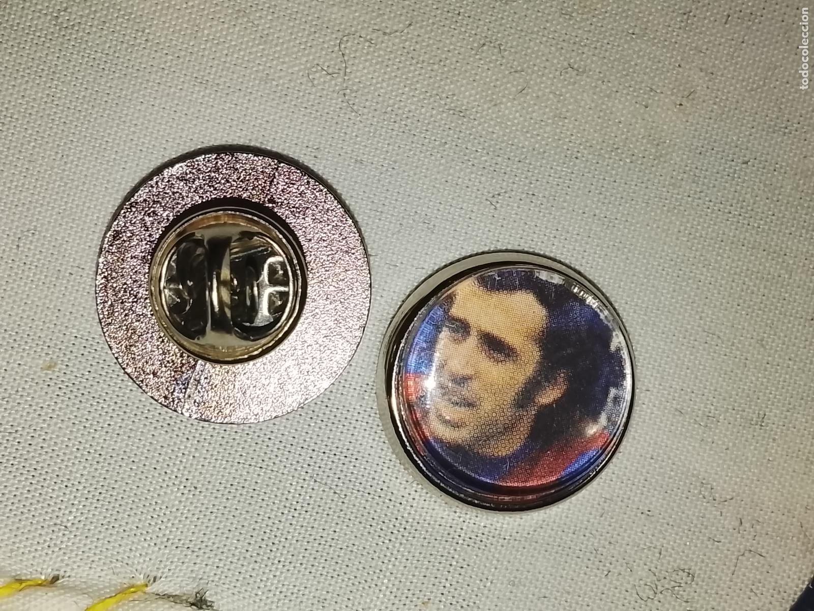 Sammlung von Pins: pin redondo metal - f&uacute;tbol barca futbol club barcelona jugadores de todos los tiempos ver mas