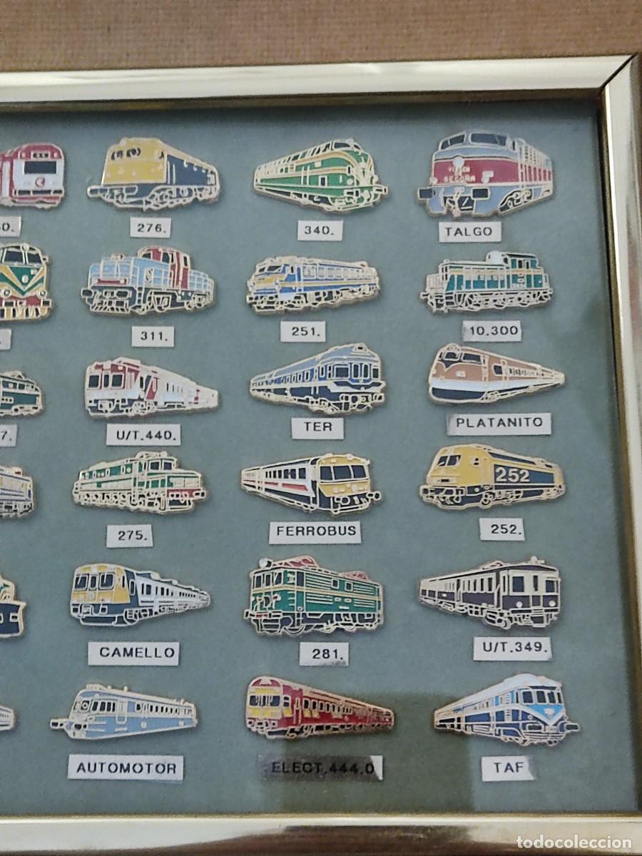 Pins de colecci&oacute;n: CUADRO CON 30 PINS DE TRENES - Foto 3