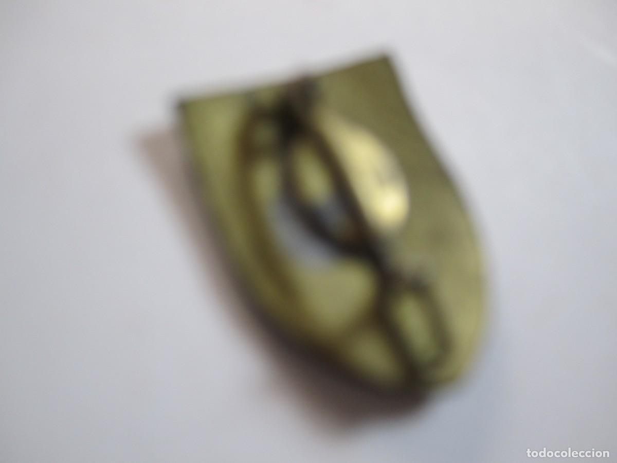 Pins de colecci&oacute;n: insignia pirineu catala - Foto 2
