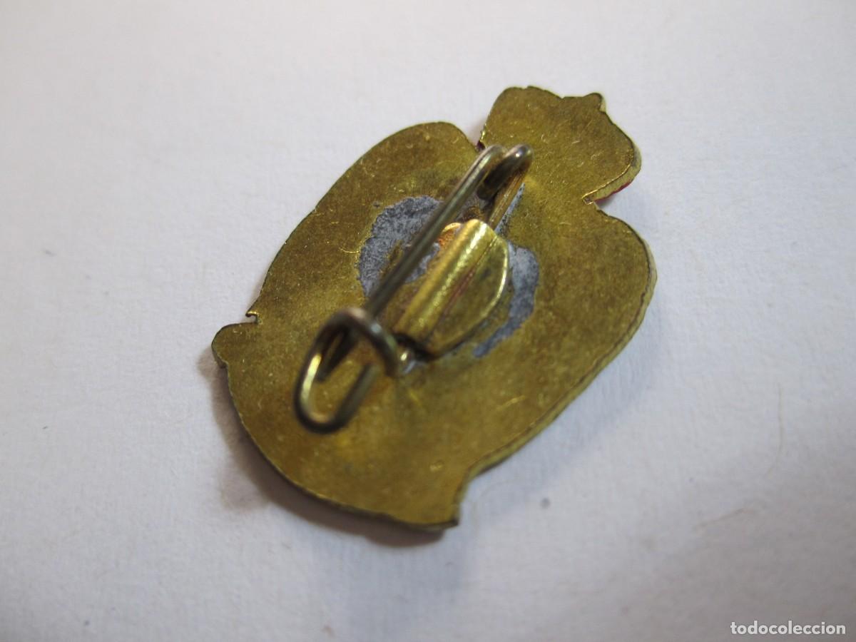 Pins de colecci&oacute;n: insignia valle de aran - Foto 2