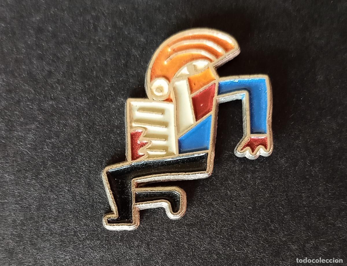 Pins de colecci&oacute;n: PIN - C&Iacute;RCULO DE LECTORES, MARISCAL - Foto 1