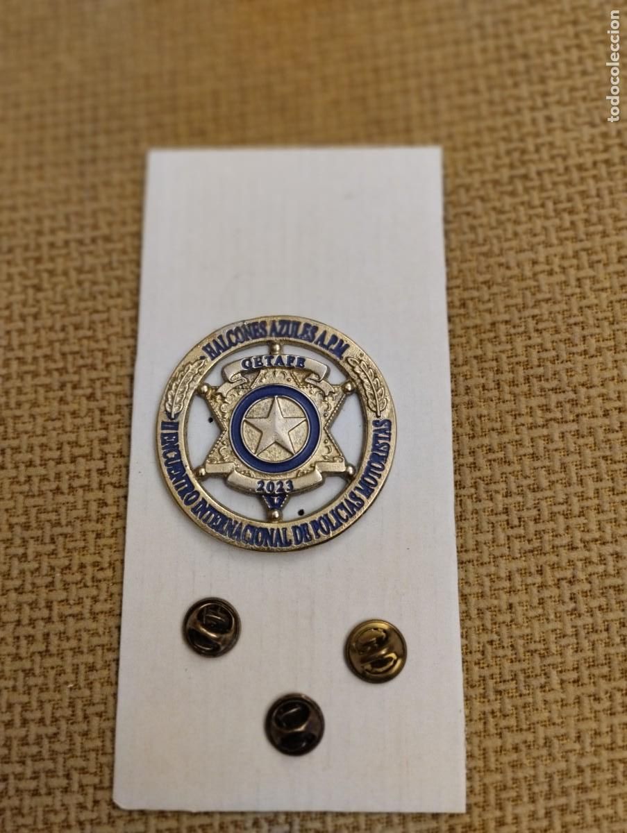Pins de colecci&oacute;n: Pin Halcones Azules Getafe - Foto 1