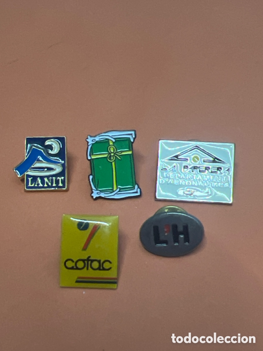 Pins de colecci&oacute;n: T1/E2/794. Lote de 40 Pins - Foto 1