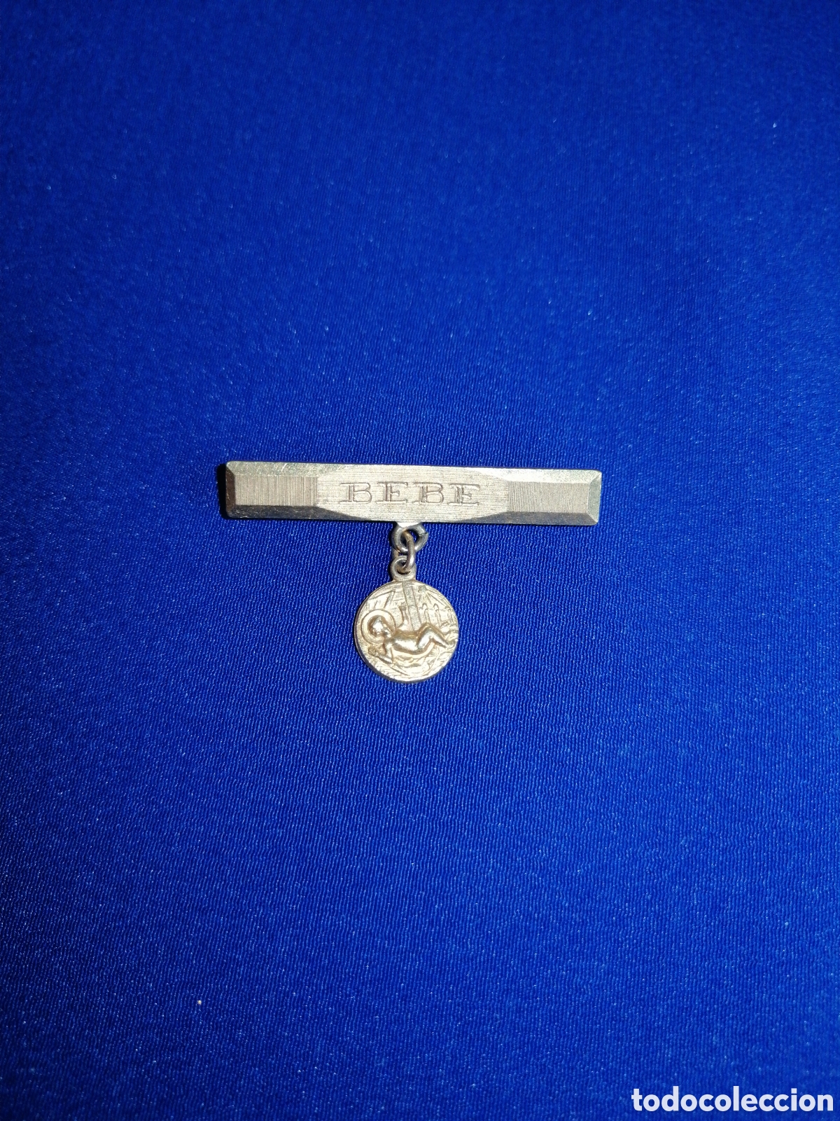 Pin's de collection: BEBE INSIGNIA DE ALFILER ANTIGUA
