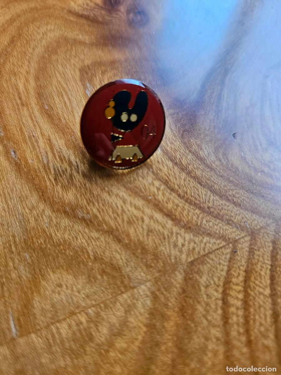 Pins de colecci&oacute;n: PIN XACOBEO A&Ntilde;O 2004 - Foto 1