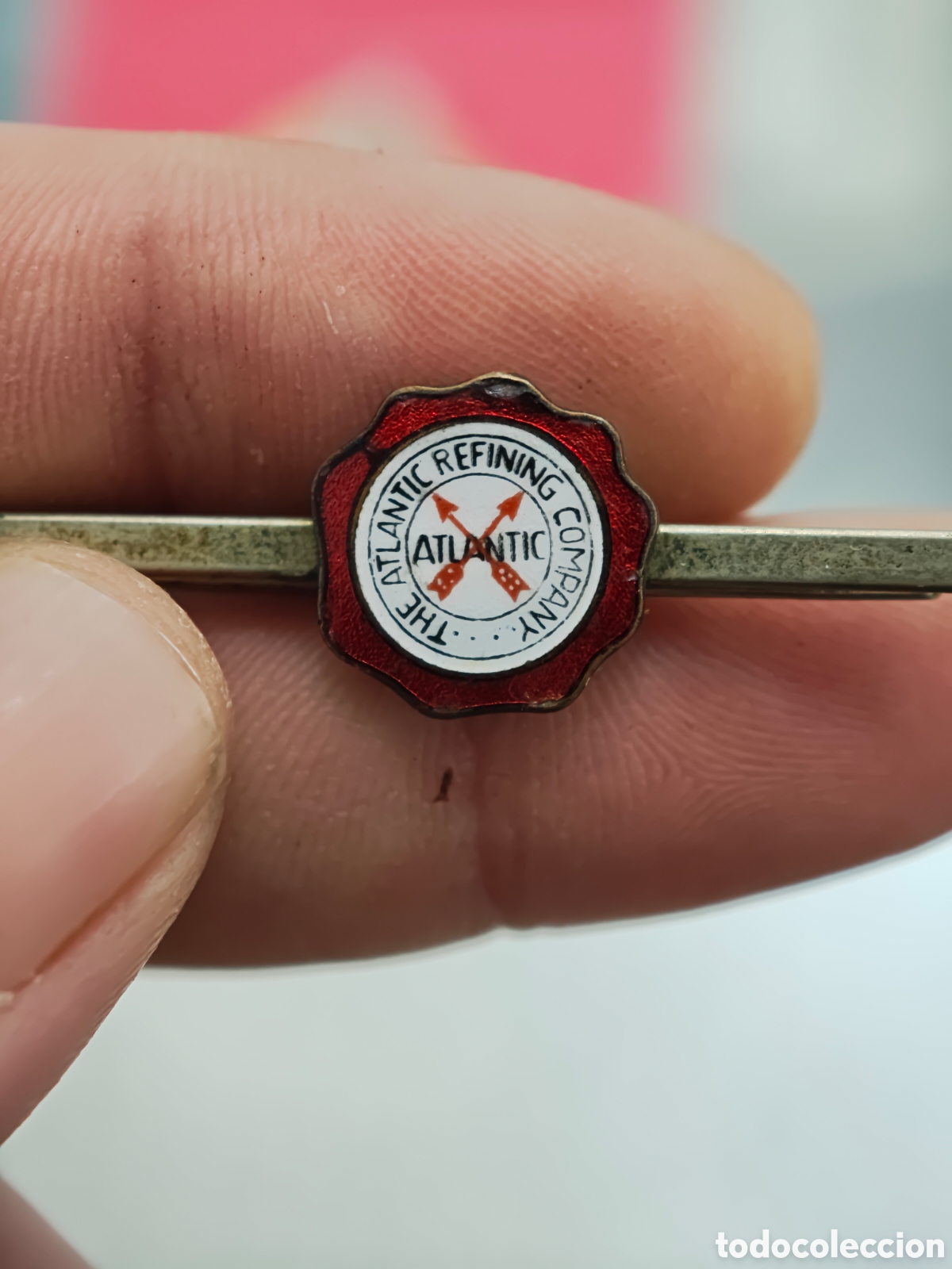 Sammlung von Pins: INSIGNIA pisacorbatas THE ATLANTIC REFINING COMPANY