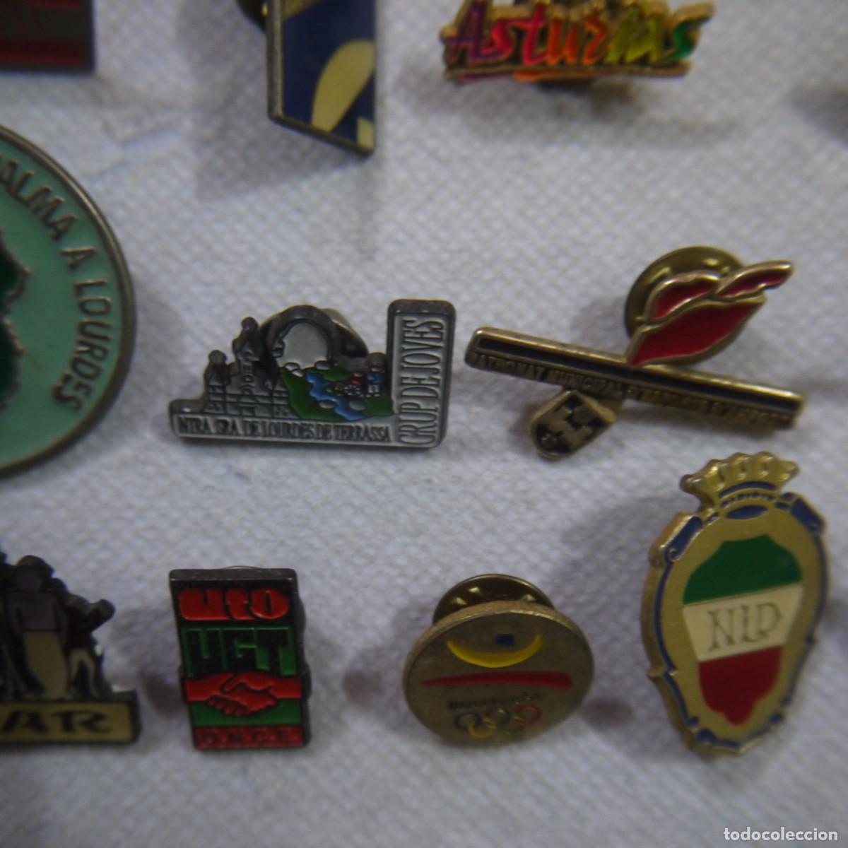 Pins de colecci&oacute;n: LOTE DE 39 PINS VARIADOS - Foto 5