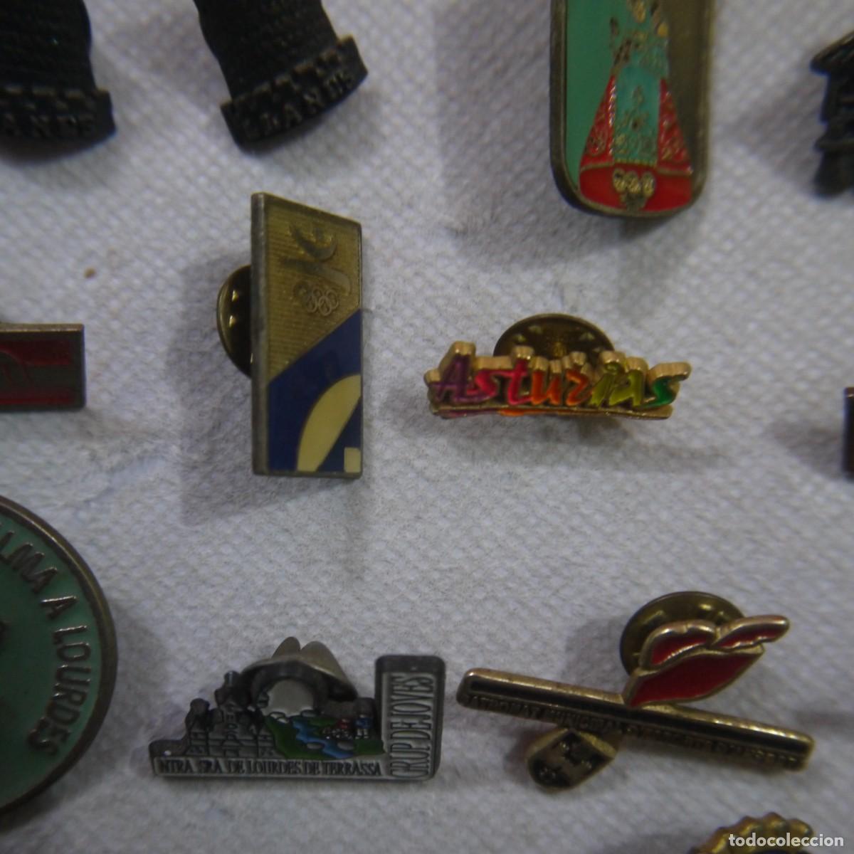 Pins de colecci&oacute;n: LOTE DE 39 PINS VARIADOS - Foto 6